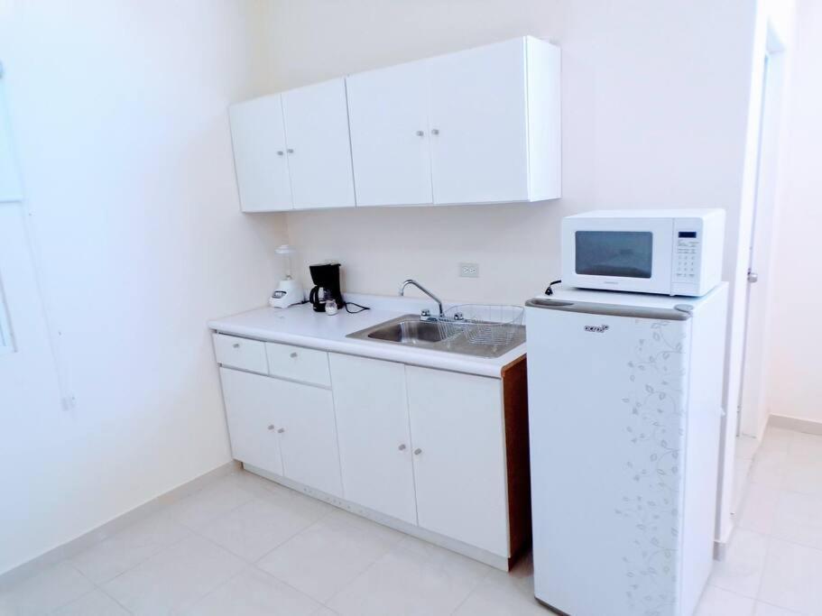 Bonito departamento 22 cerca de la zona comercial del vado del rio Hermosillo Exterior foto